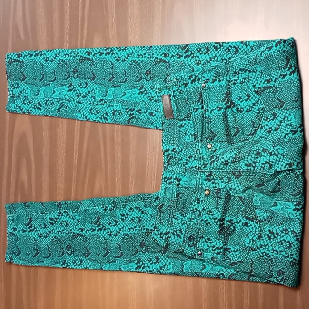 Justice Green "Snake Print" Jeans Size 16R Junior - Picture 2 of 5